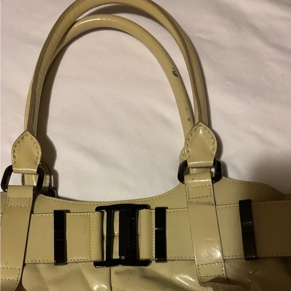 Burberry Cream Patent Leather Tote - Picture 9 of 14